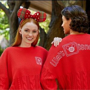 DISNEY Disney Parks Cable Knit Spirit Jersey in Red